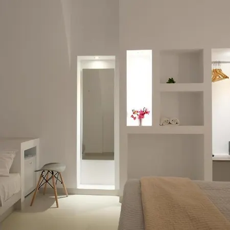 Unique Rooms- Center Apartment