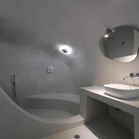 Apartment Unique Rooms- Center *