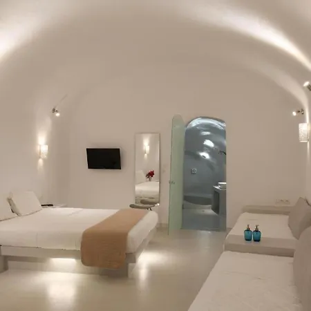 Apartment Unique Rooms- Center