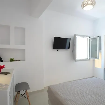 Unique Rooms- Center Fira (Santorini)